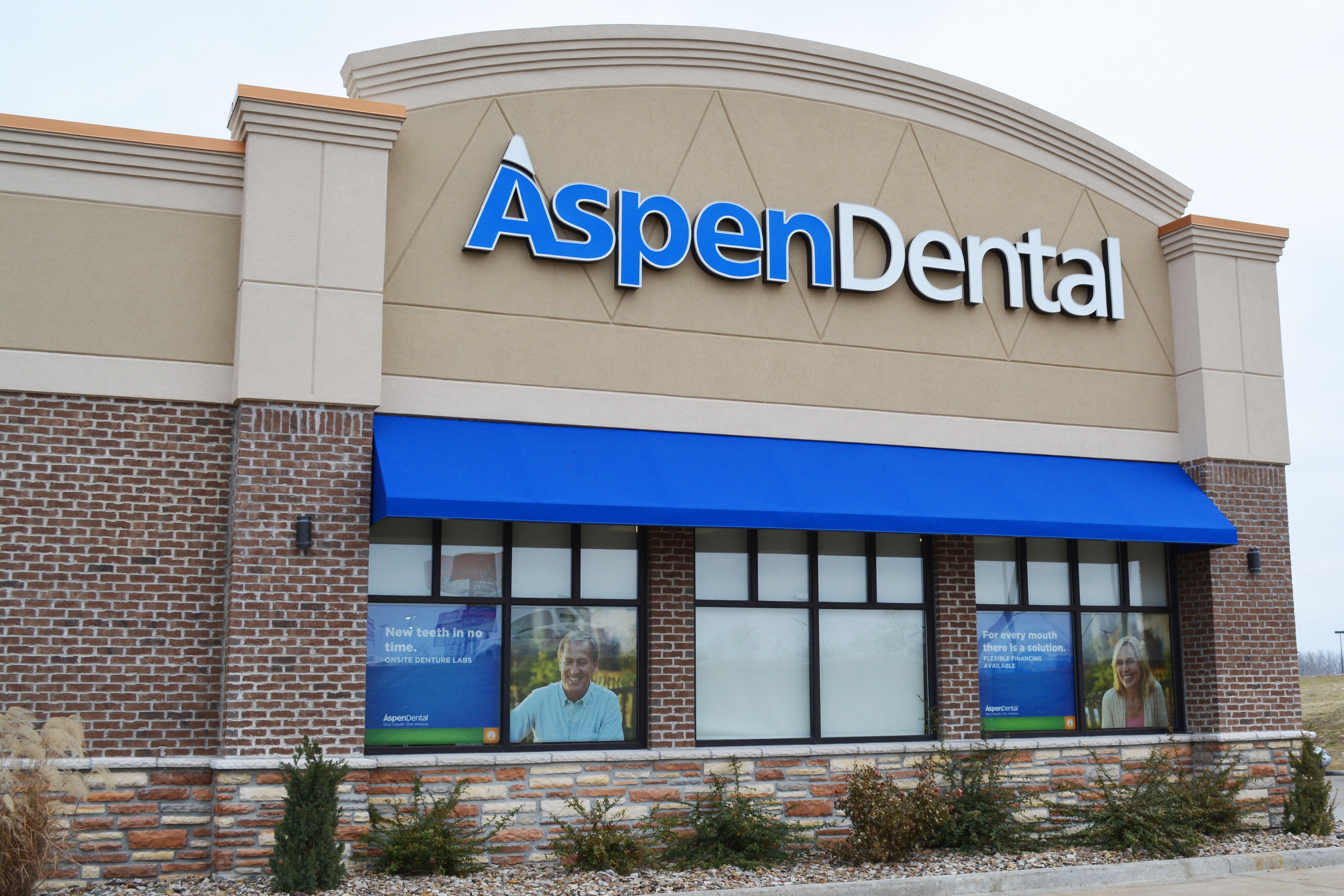 Aspen Dental Front Facade